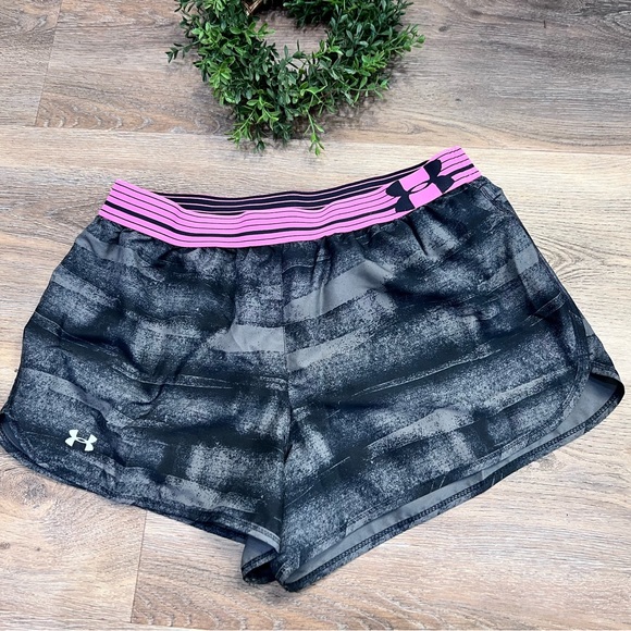Under Armor- special edition breast cancer, running shorts, medium - Picture 1 of 5